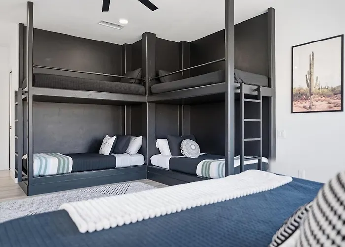 Ferienhaus The 13th Hole Modern Retreat - Pool, Spa, Fire Pit Lake Havasu City