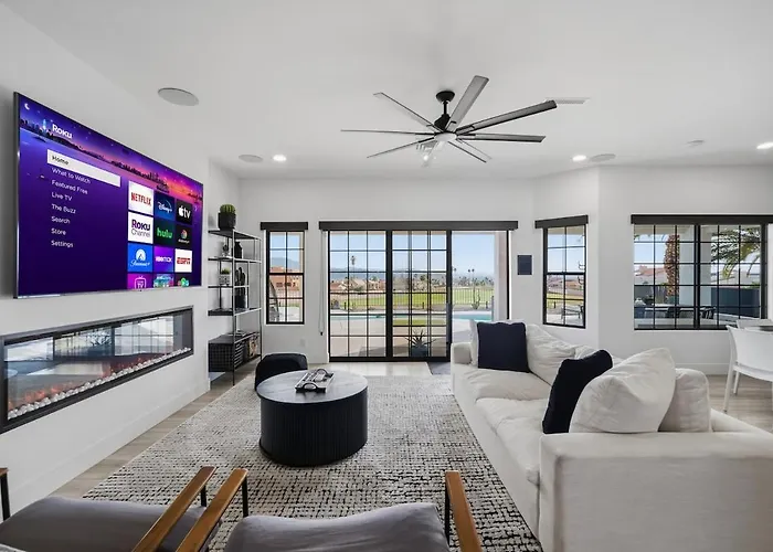 The 13th Hole Modern Retreat - Pool, Spa, Fire Pit Ferienhaus Lake Havasu City