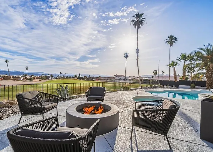 The 13th Hole Modern Retreat - Pool, Spa, Fire Pit