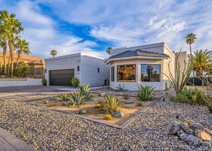The 13th Hole Modern Retreat - Pool, Spa, Fire Pit Ferienhaus Lake Havasu City
