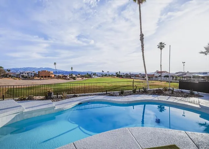 The 13th Hole Modern Retreat - Pool, Spa, Fire Pit